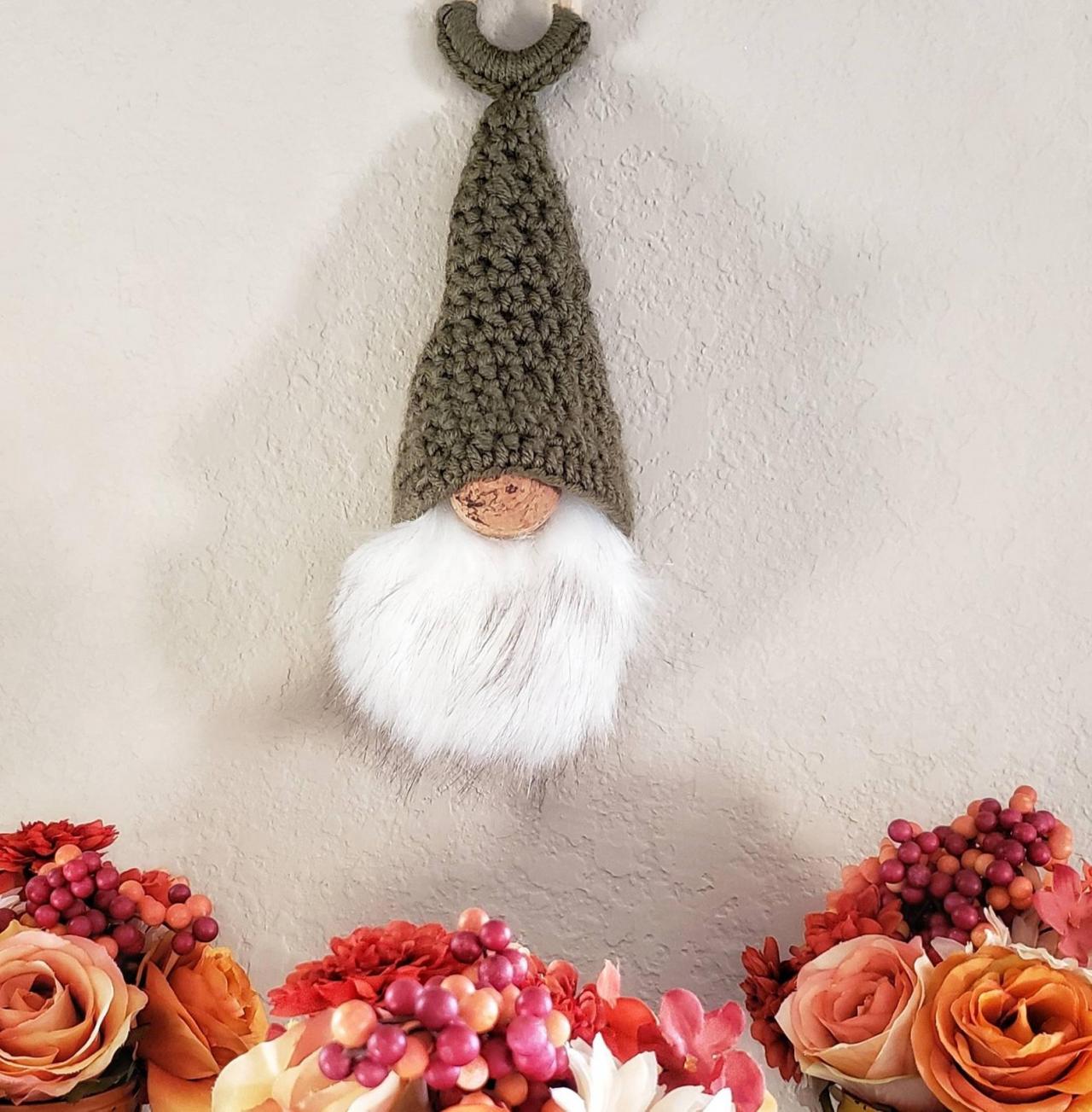 Faceless Gnome Wall Hanger - Crochet Home Decor - Crochet Wall Hanger